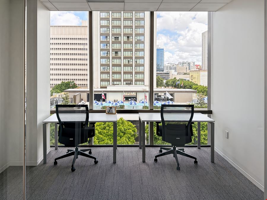 Regus - San Diego - 225 Broadway