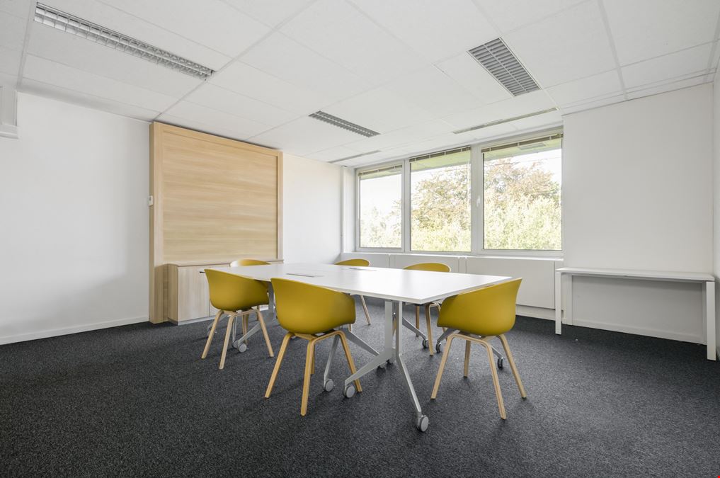 Regus - Decatur - S Water Street