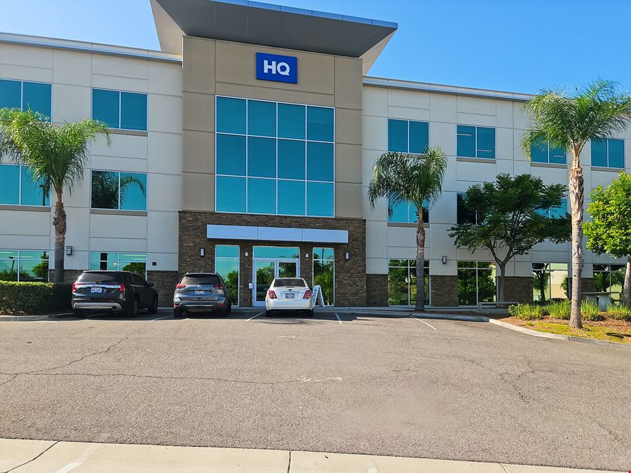 CA, Pomona - Rancho Camino Dr