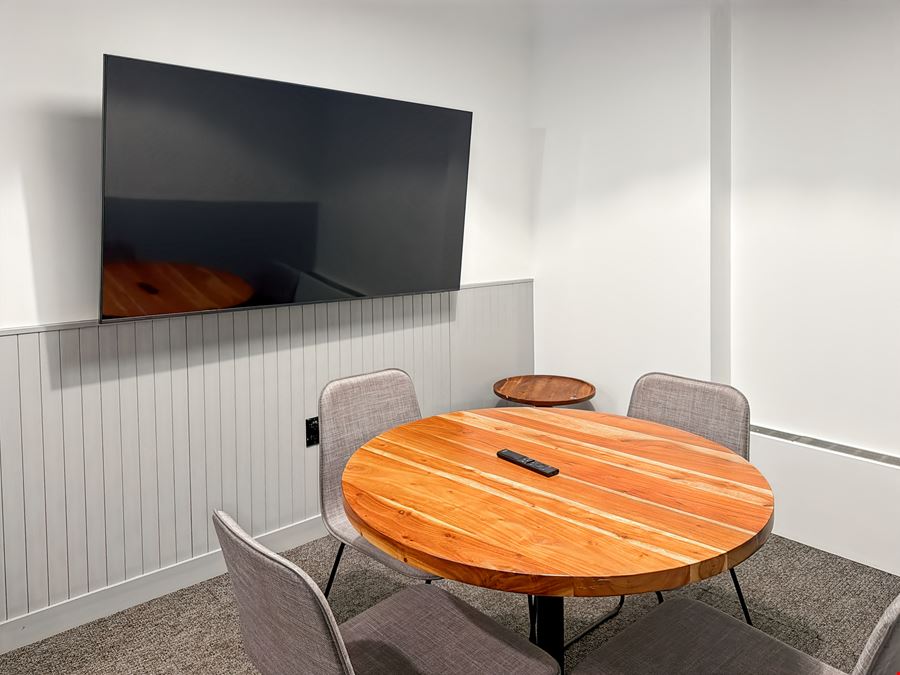 NY, New York - Met Tower