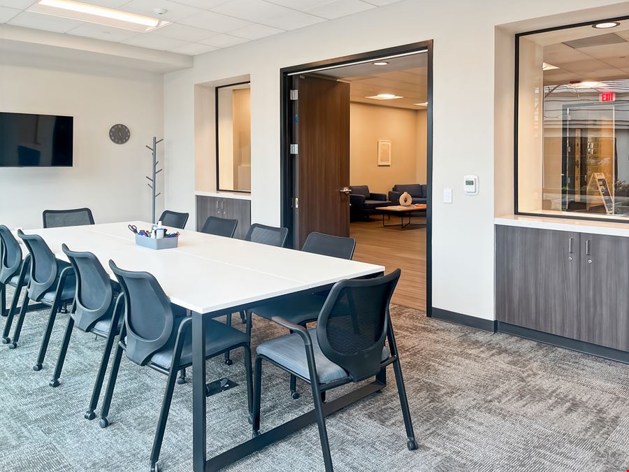 CA, Fresno - E River Park Circle