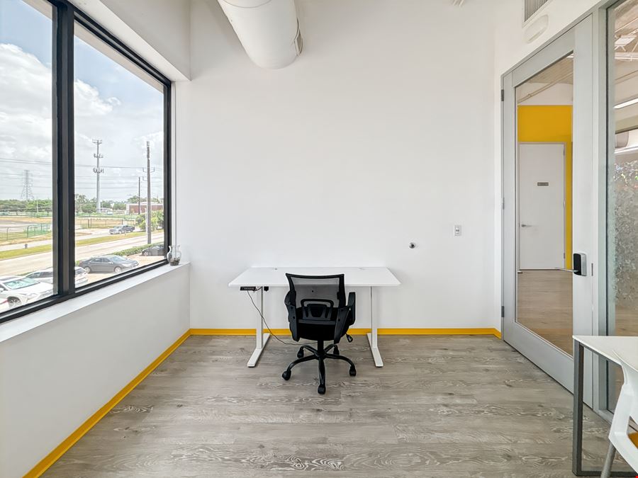 TX, Houston - Kirby Dr