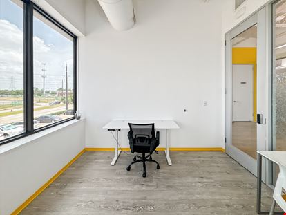 TX, Houston - Kirby Dr