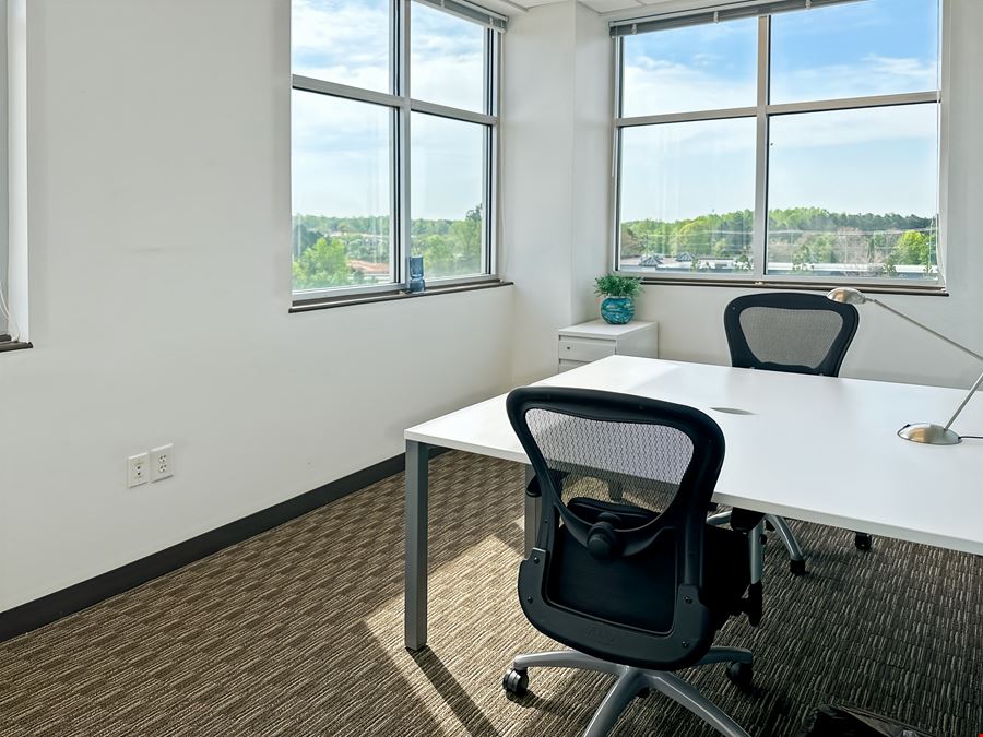 Winston-Salem - St. George Square