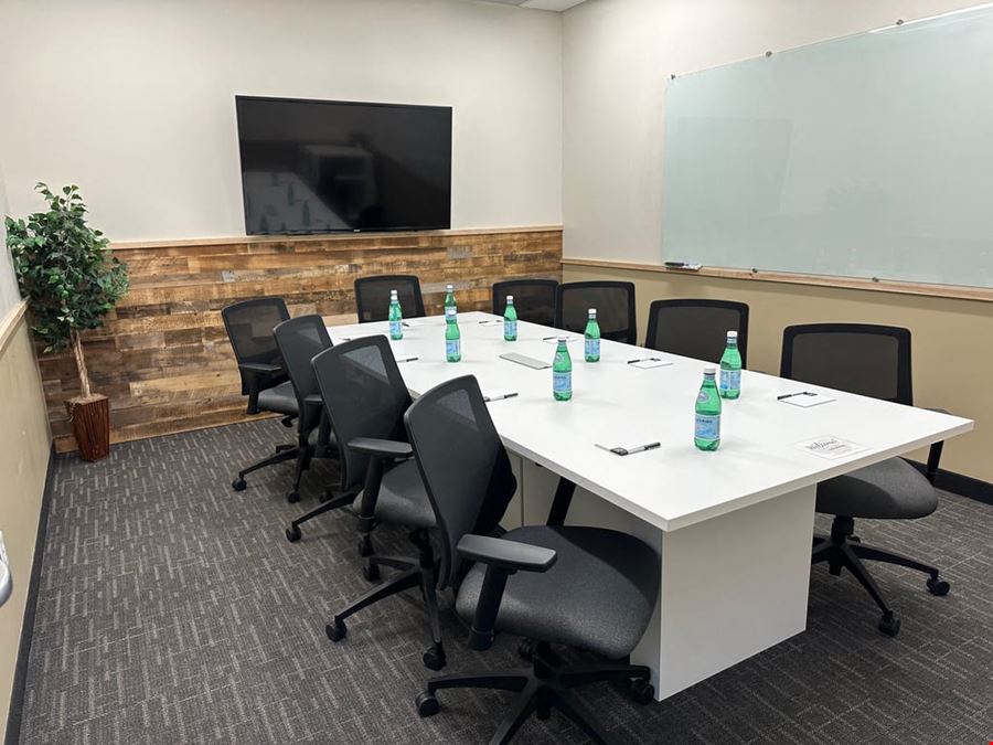 Edina-Boardroom