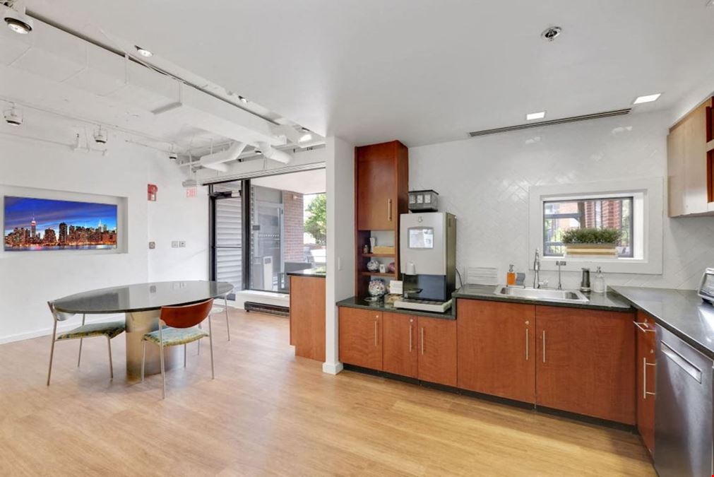 Carr Workplaces - Georgetown