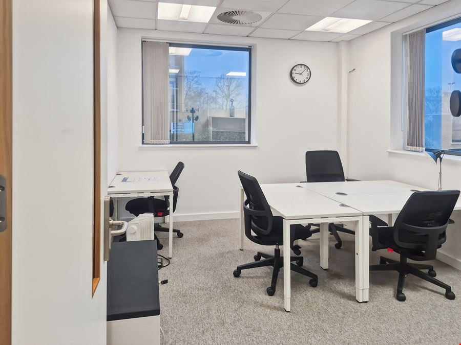 Regus - Enfield Innova Park