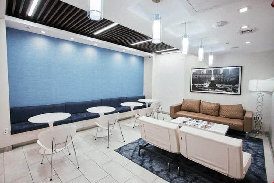 Jay Suites Bryant Park