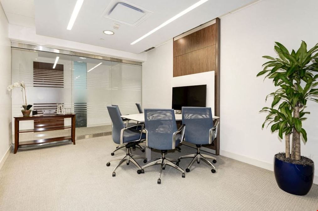 Carr Workplaces - Reston
