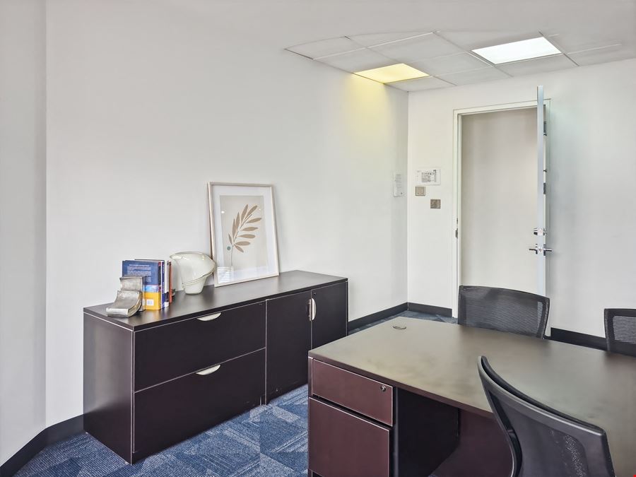 SK, Regina - Hoffer Dr