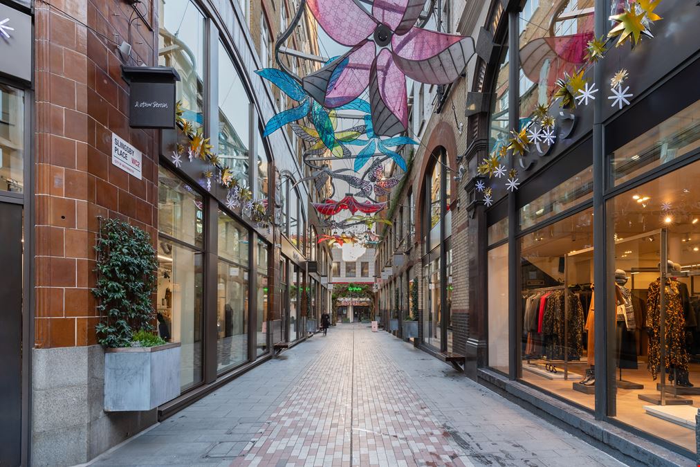 Rivvia Covent Garden