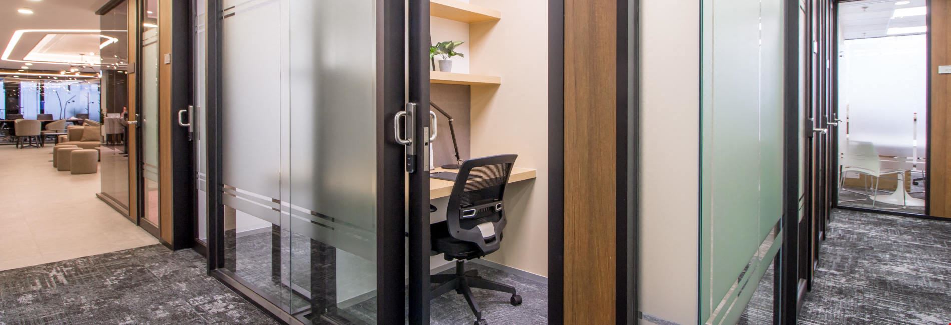 Compass Offices - Wing On Centre