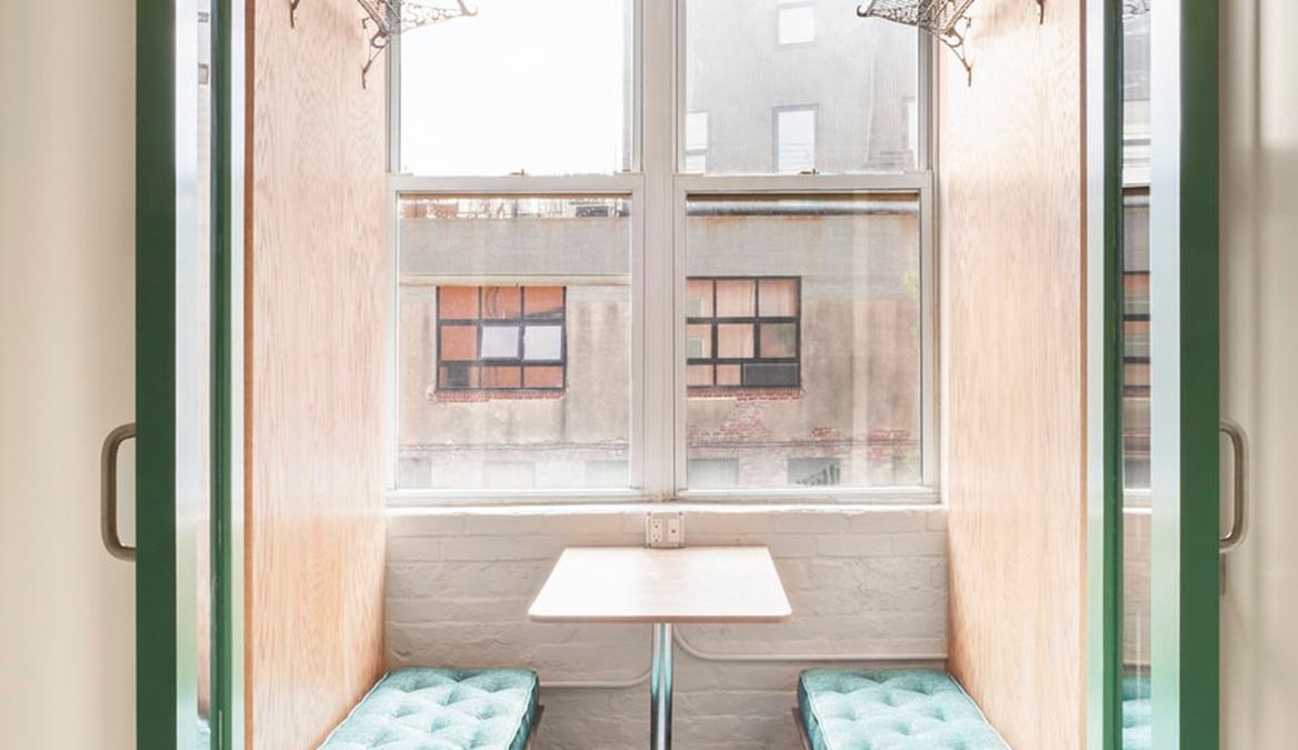 CLASS & CO - Williamsburg