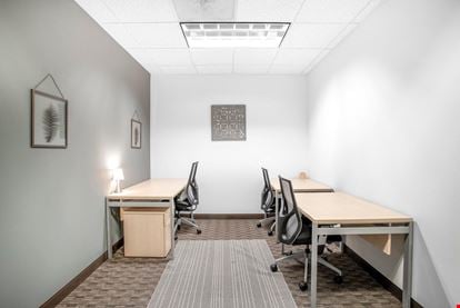 Regus - Redwood City - Twin Dolphin Drive