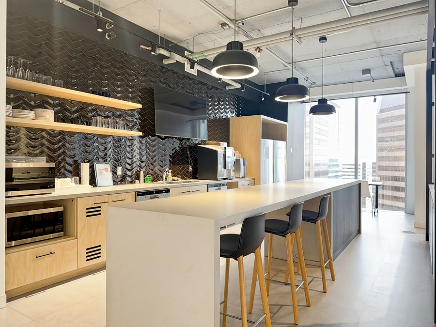 Regus - Calgary - Telus Sky