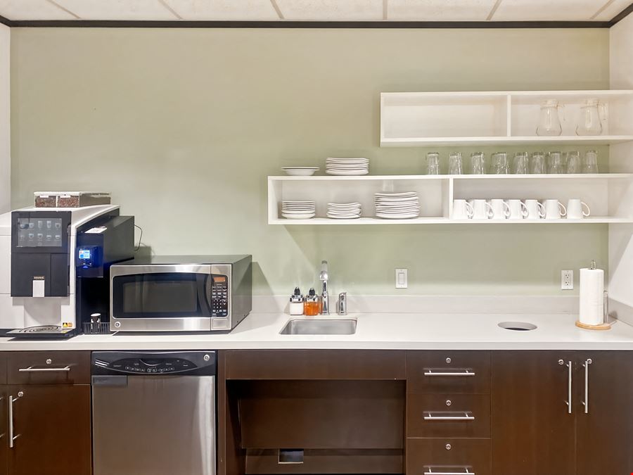 Regus - The Woodlands - Timberloch Place