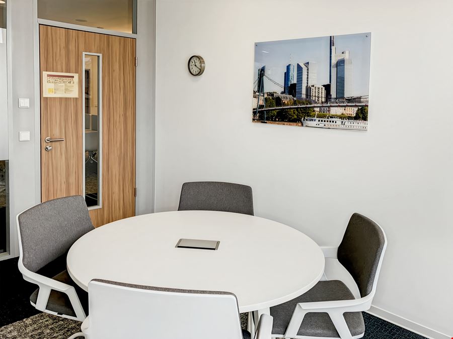 Regus - Business Park