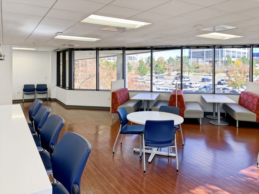 Regus - Centennial - Chester St