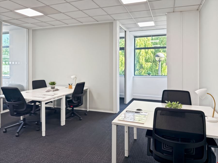 Regus - Frimley Road
