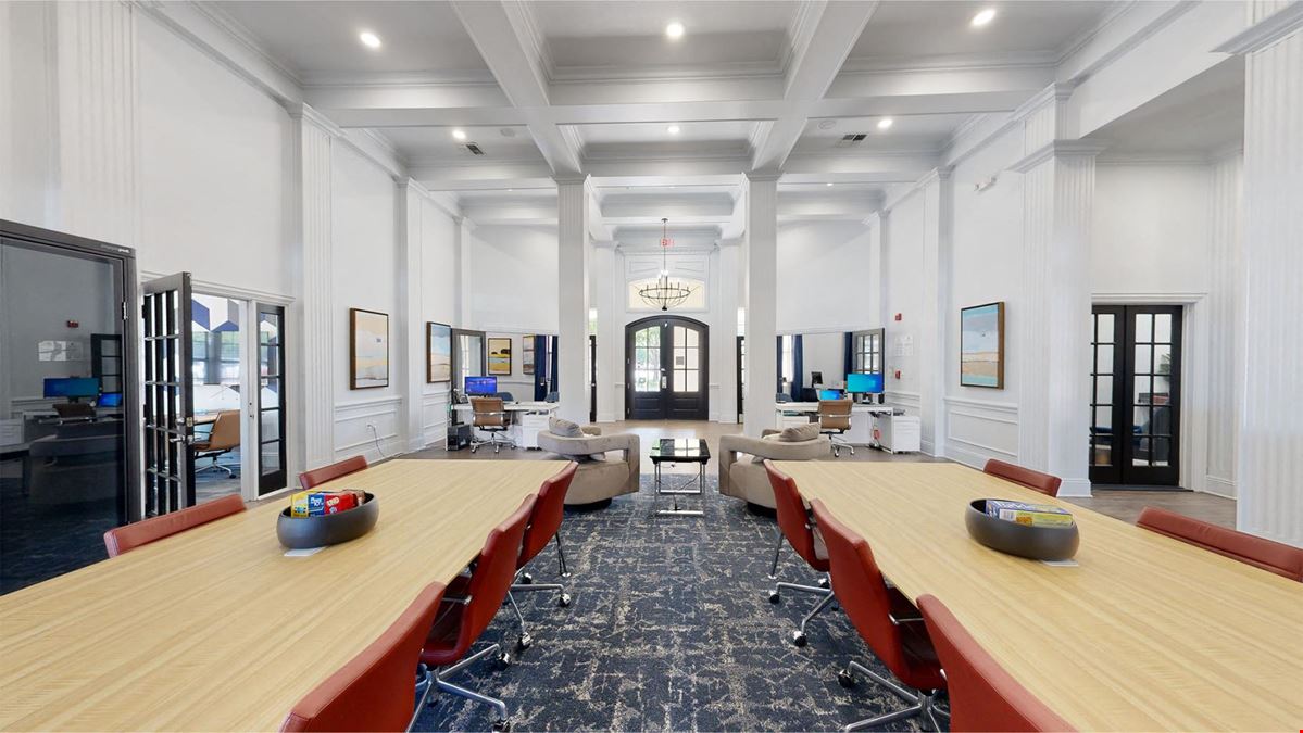 Apt CoWork at Stonebriar of Frisco - Open Seating