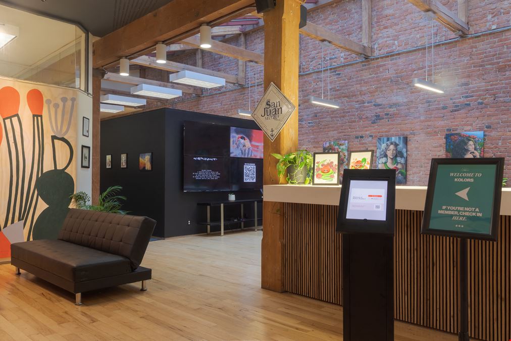 Kolors Studios