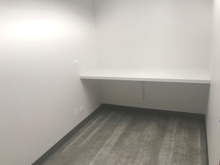 Workstyle Flexible Spaces - 2100 Manchester Road