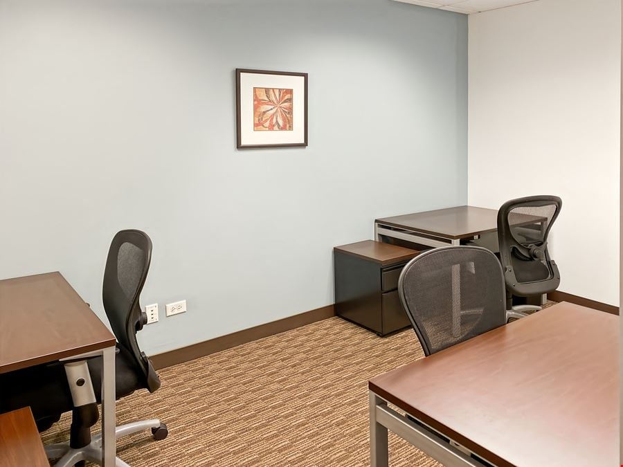 Regus - Downers Grove - Executive Towers West