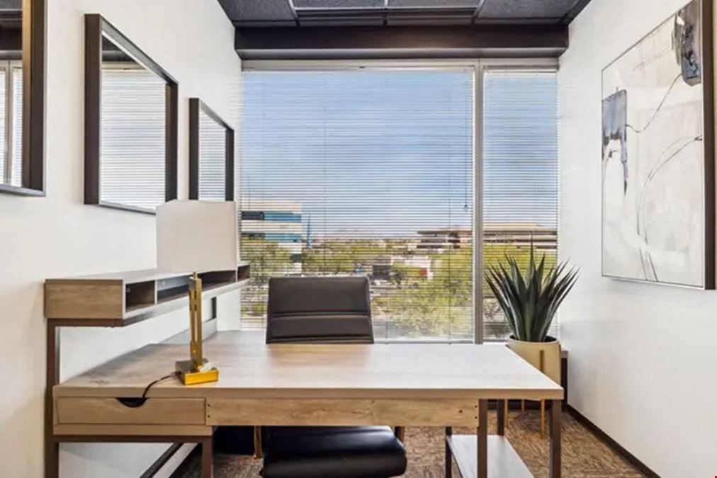 Lucid Private Offices - Kierland/ North Scottsdale