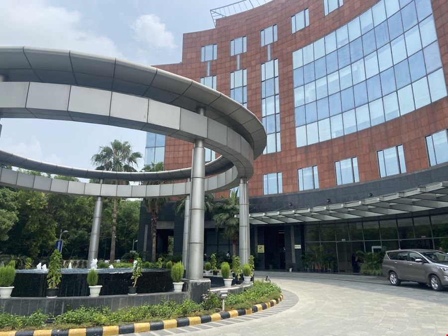 SHC - Unitech Trade Centre