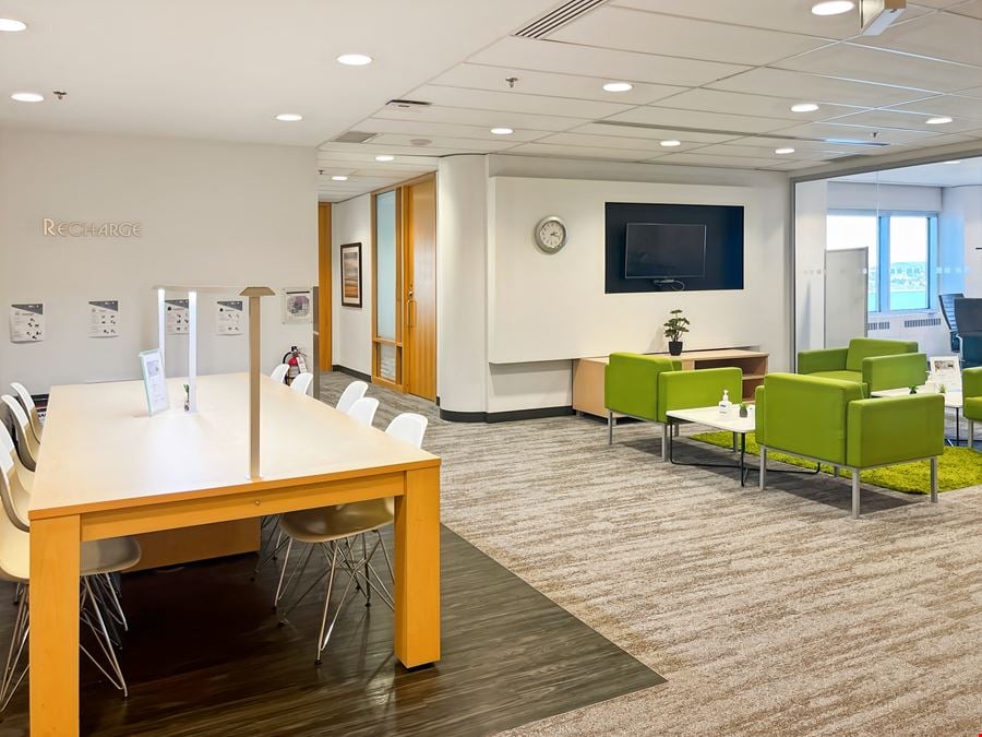 Regus - Halifax - Purdy's Wharf