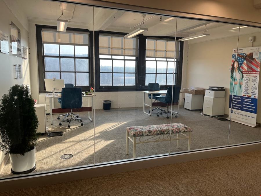 Genuine Work Office 527