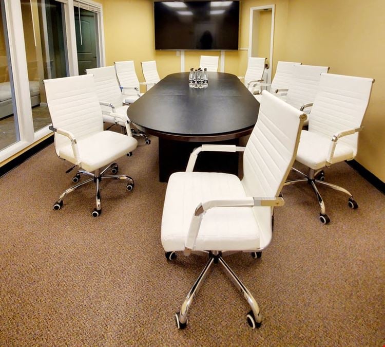 Private Conference / Suite Room #204 for 10 People