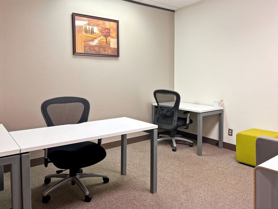 MI, Troy - Troy Liberty Center