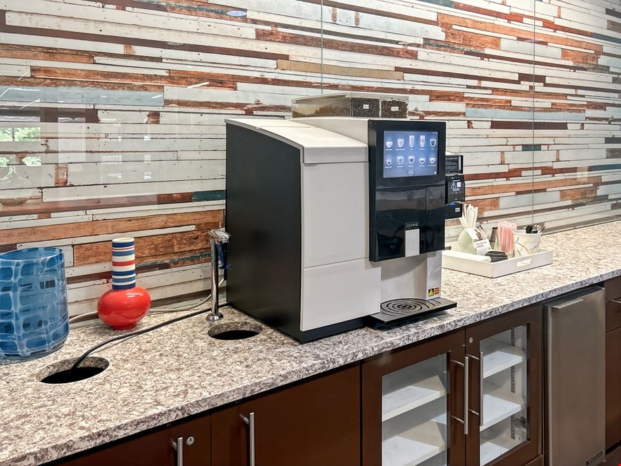 Regus - Chesapeake - Crossways Blvd