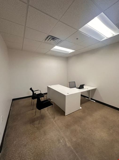 Interior Private Office - 08