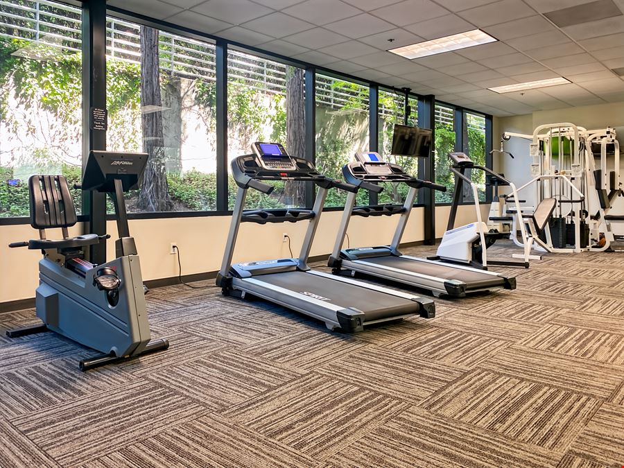 CA, Santa Rosa - Fountaingrove Center