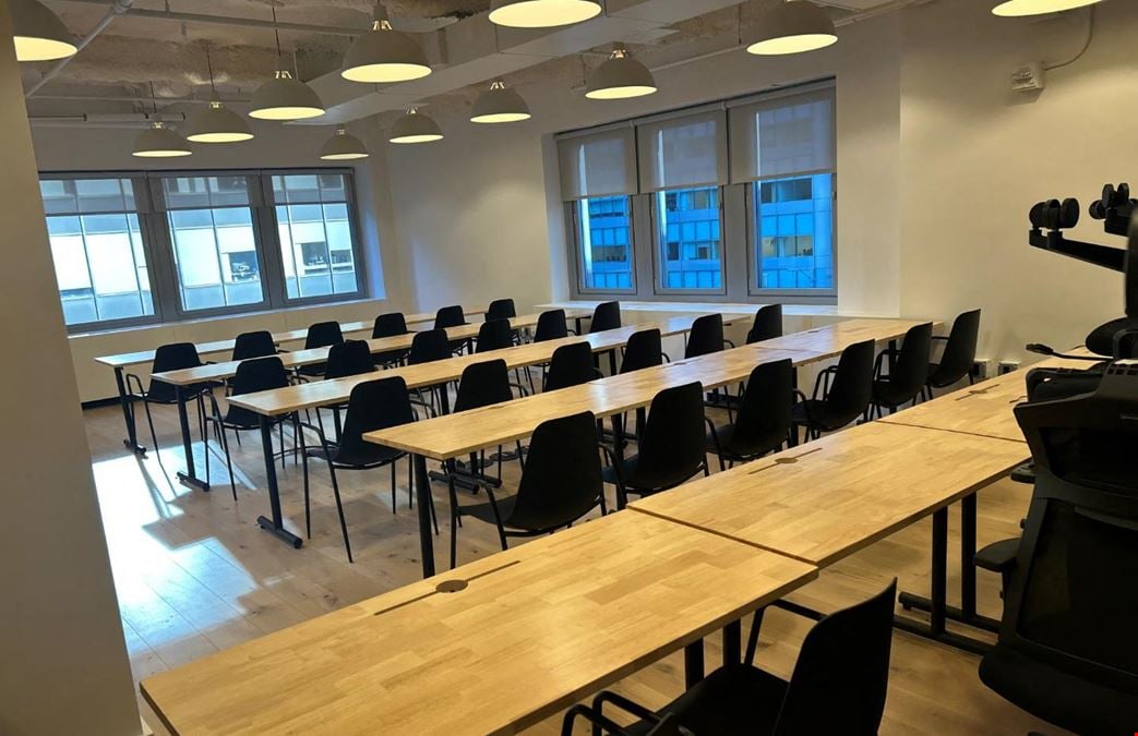 CoCafe Training Room 2