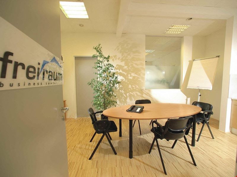 YOUR OFFICE - Arena Graz