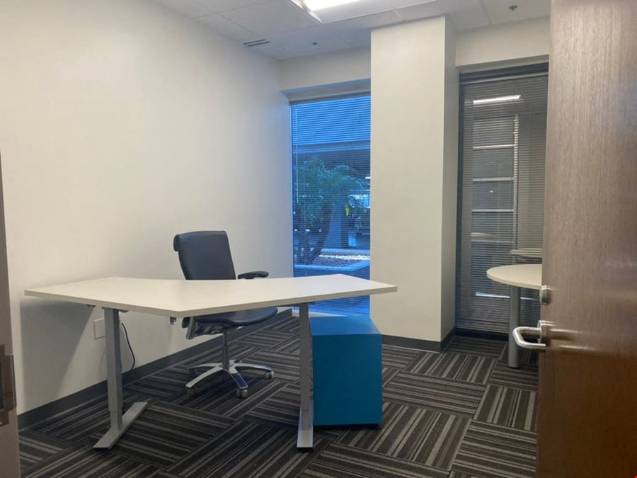 The L Offices - Broadway & Craycroft