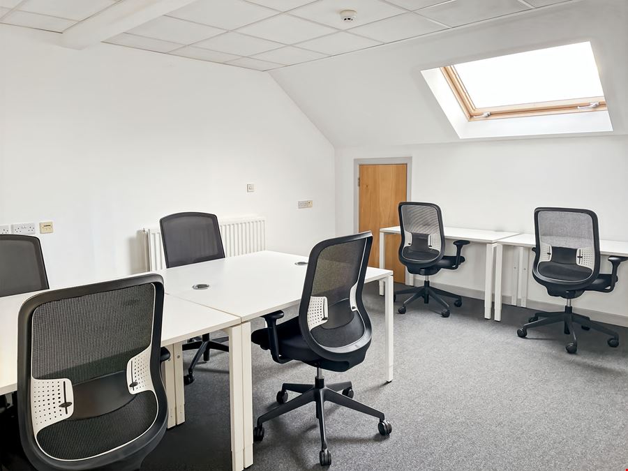 Coleraine, River House