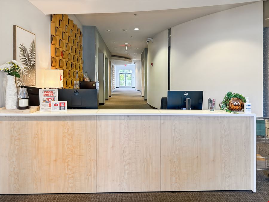 CA, Folsom - Iron Point