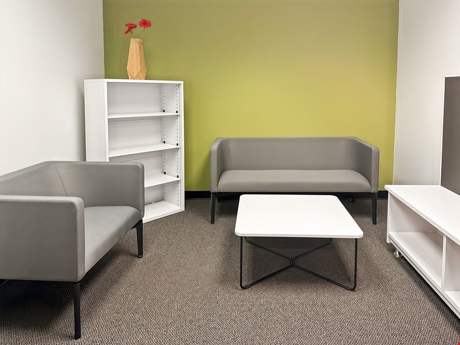 LA, New Orleans - Energy Centre Building