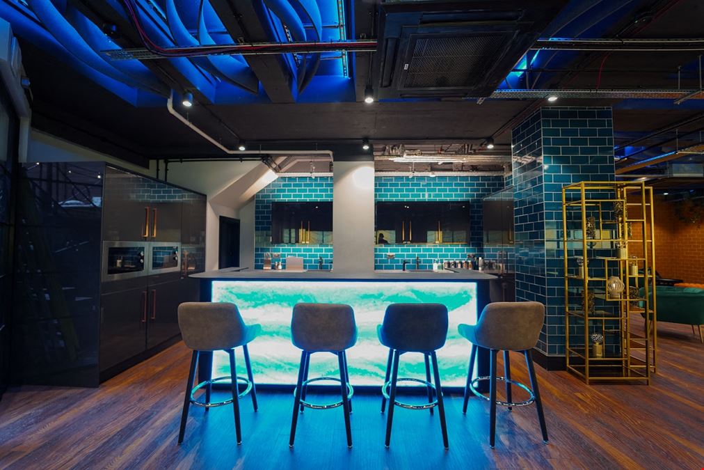 One Avenue Group - Farringdon