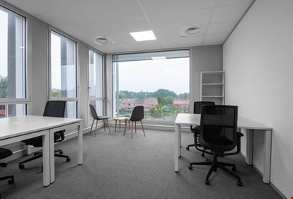 Regus - San Diego - 225 Broadway