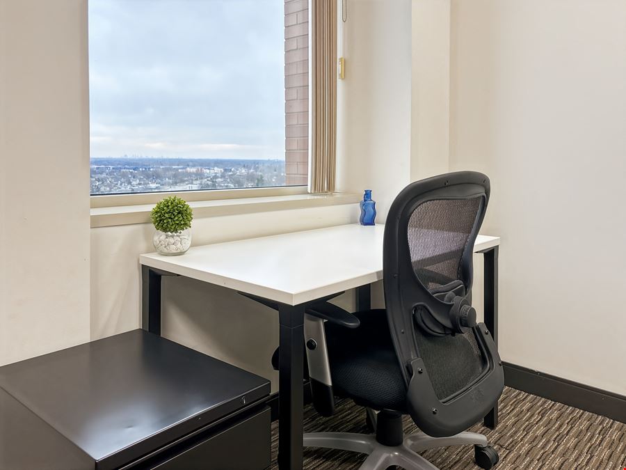 Regus - Troy - Columbia Center
