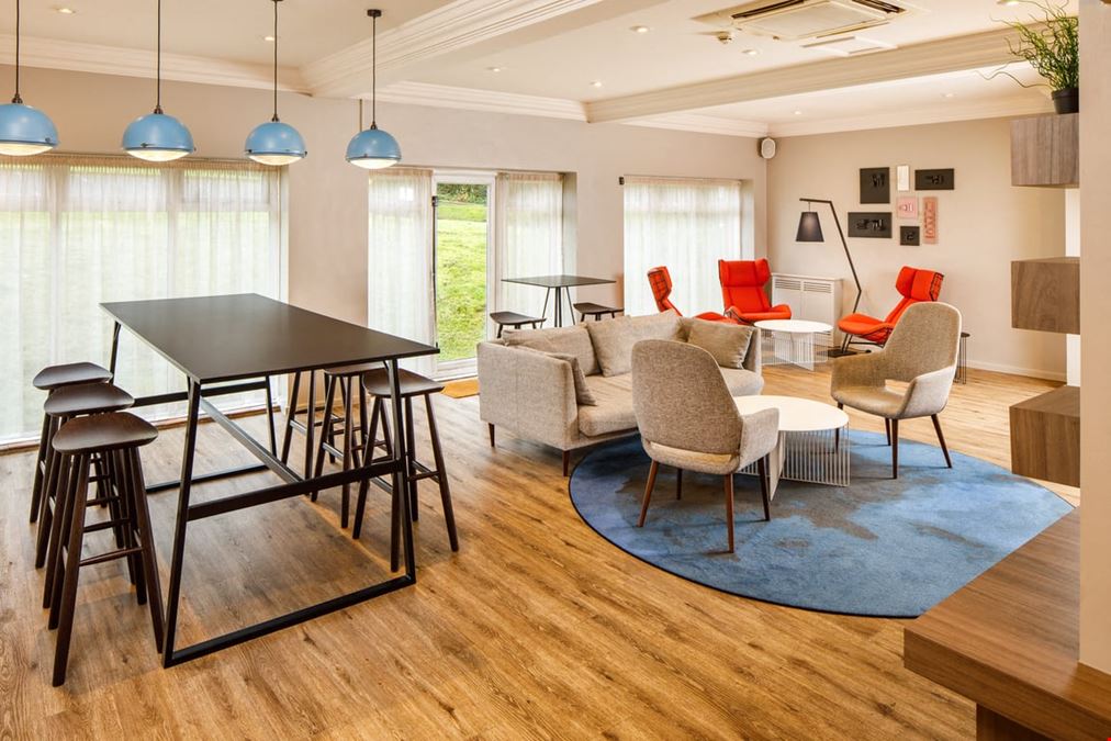 Mercure Birmingham West Hotel