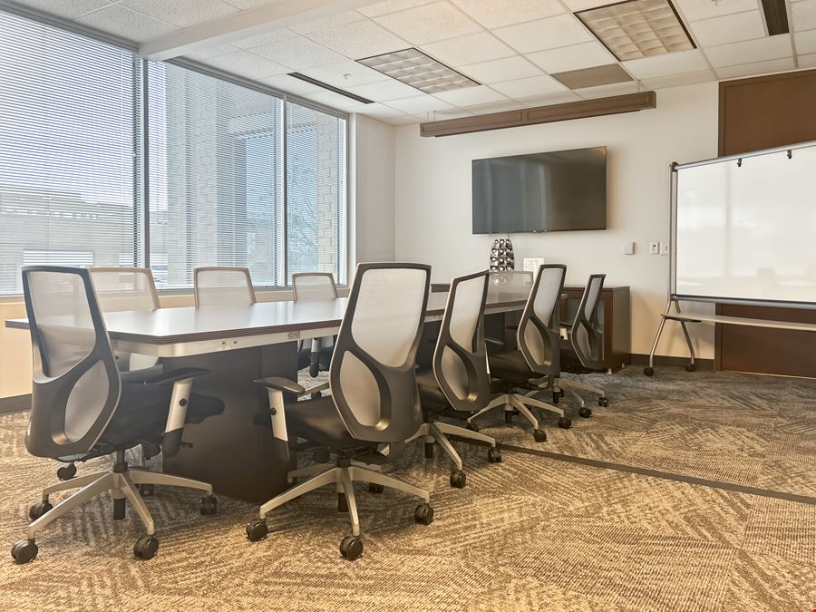 Regus - Charlotte - Toringdon