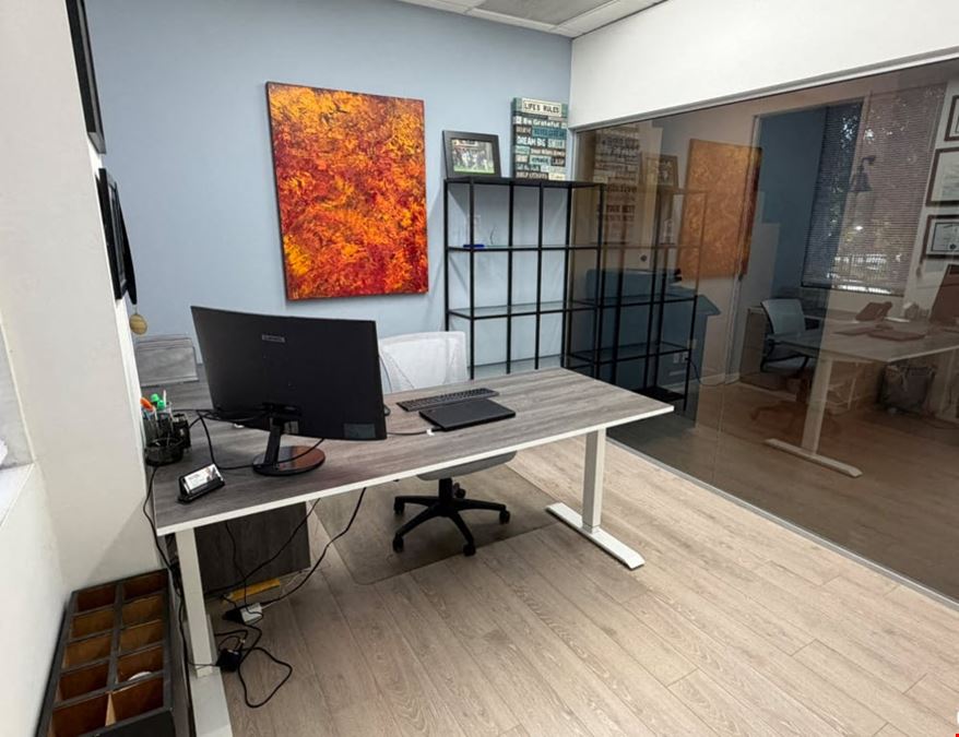 Casas Advisors