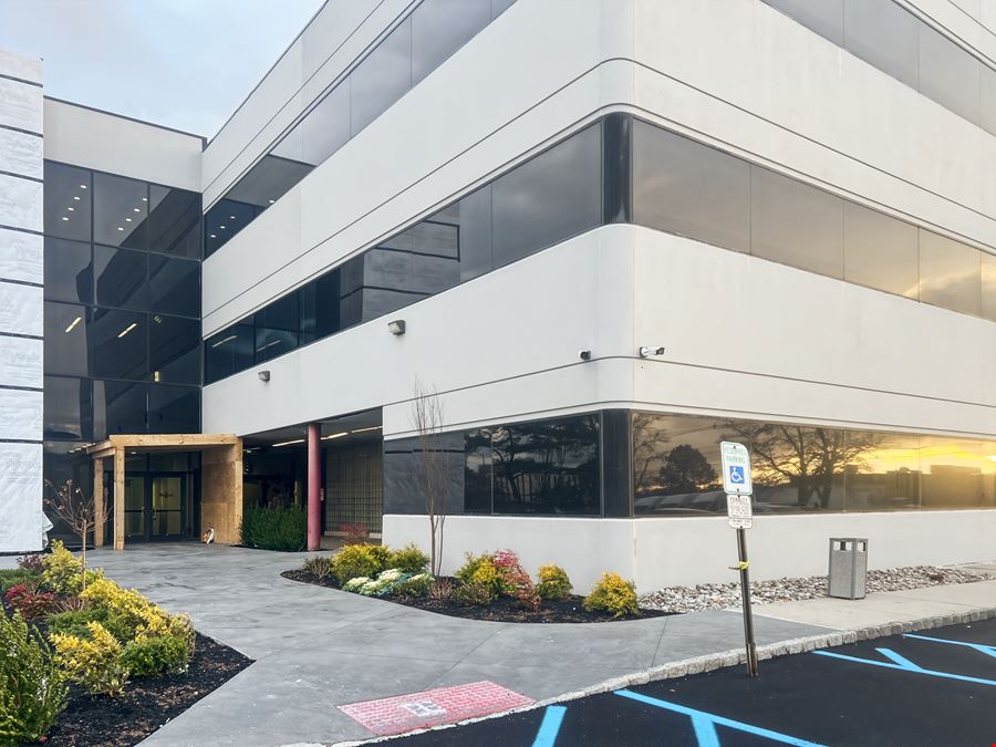 Regus - South Plainfield - Hadley Rd