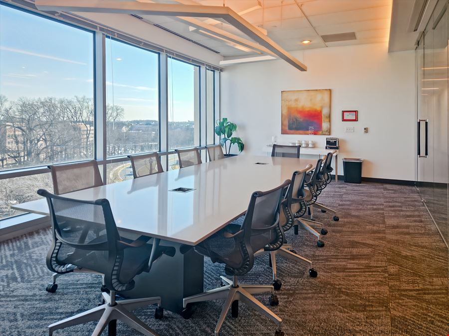 Regus - Gaithersburg - Washingtonian Boulevard